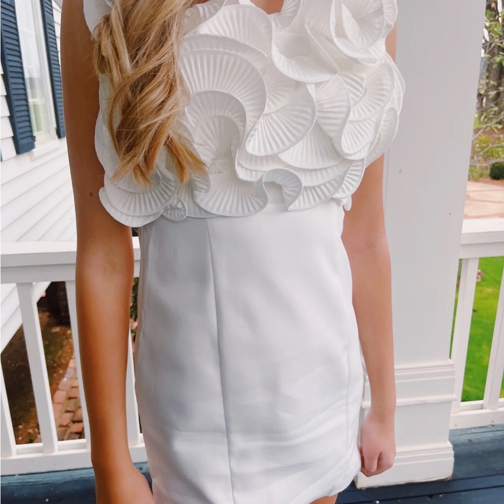 Triple Threads white Do + Be dress.